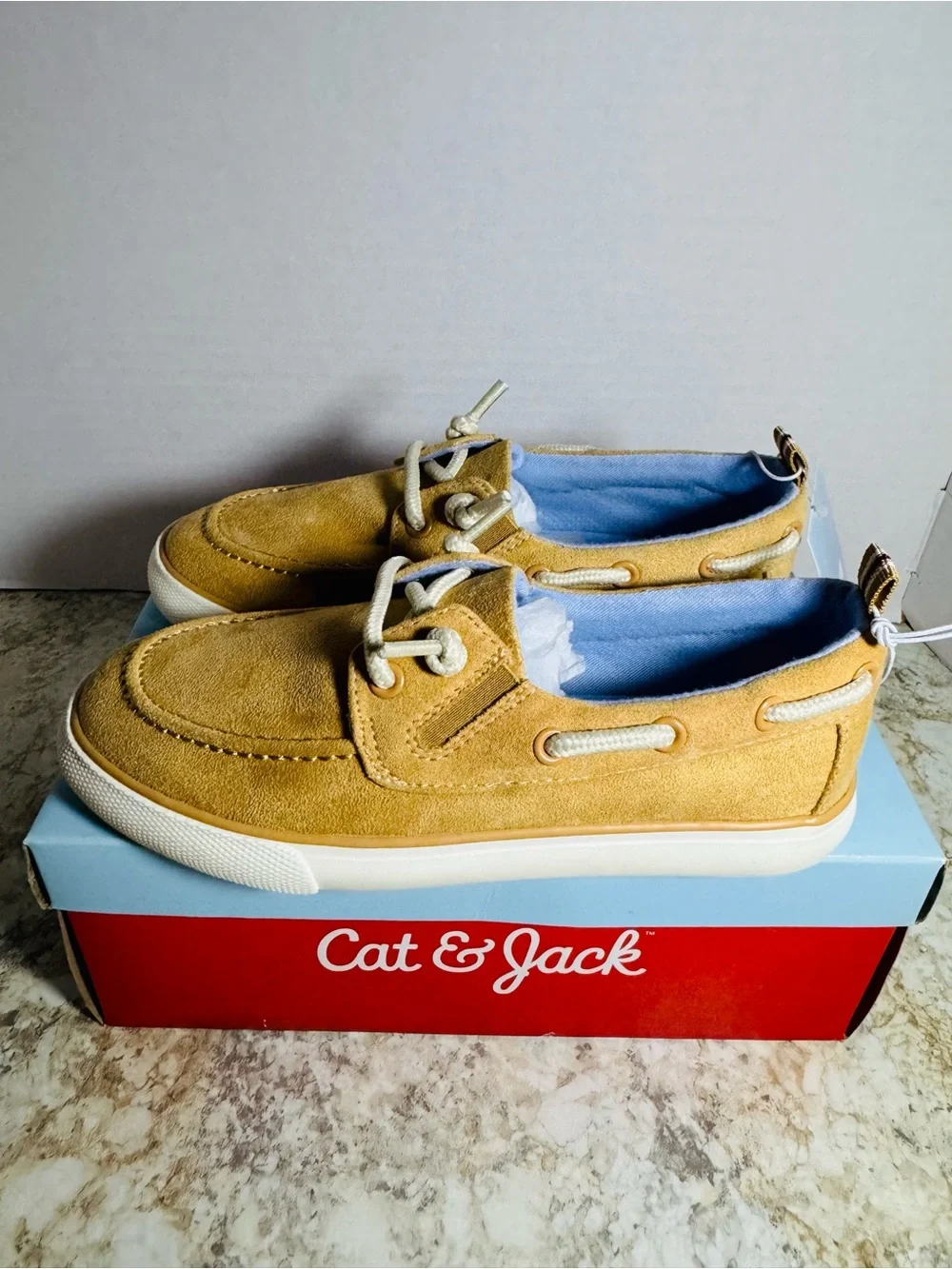 NWT Cat & Jack Kids Suede Boat Shoe - Tan Sz 13